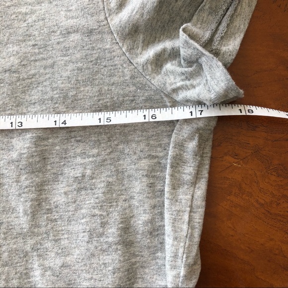 Madewell Grey T-shirt - Picture 11 of 11